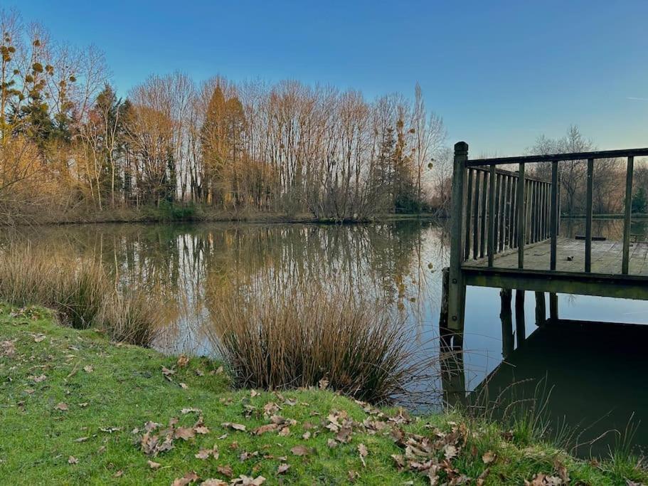 Maison Paisible Avec Lac Prive Secondigny 외부 사진